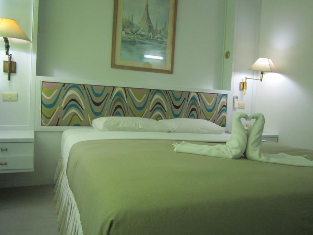 Lopburi Inn Hotel Cameră foto