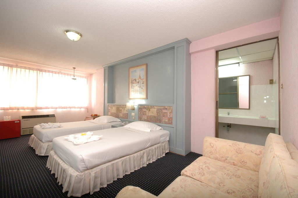 Lopburi Inn Hotel Cameră foto