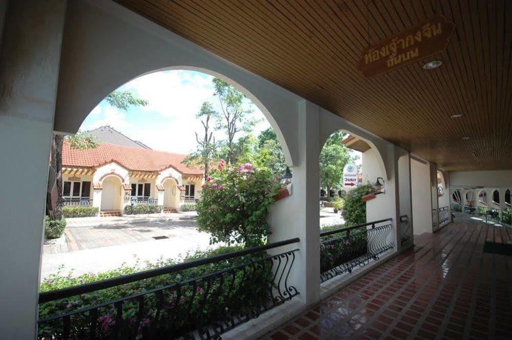 Lopburi Inn Hotel Exterior foto